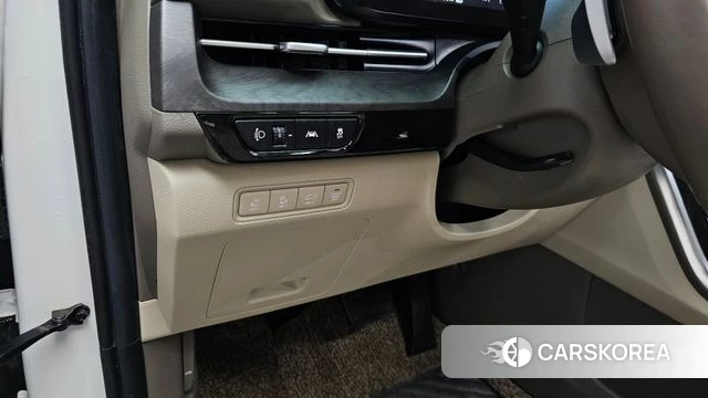 Kia Carnival 4th generation id 4268012 из Кореи 22