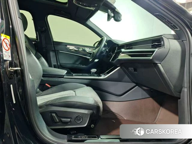 Audi A6L PHEV id 4313698 из Китая 22