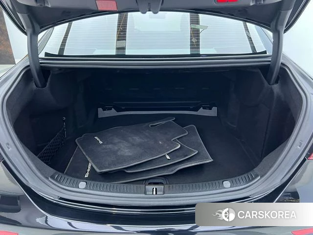 Mercedes-Benz E-class id 4236370 из Китая 22