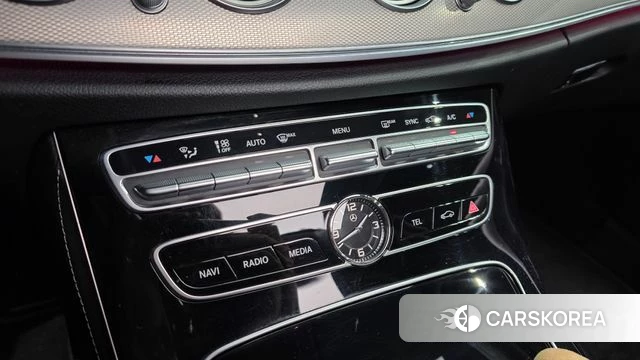 Mercedes-Benz E-Class W213 id 4563401 из Кореи 22