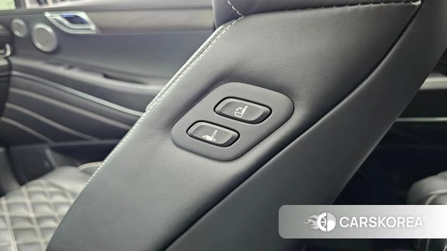 Genesis GV80 id 4323910 из Кореи 22