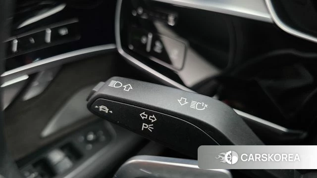 Audi S8 (D5) id 4535700 из Кореи 22
