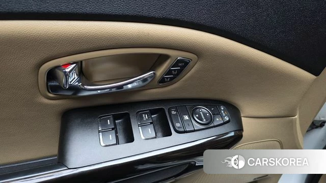 Kia The New Carnival id 4233156 из Кореи 22