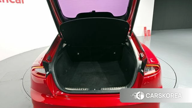 Kia Stinger id 4447887 из Кореи 22