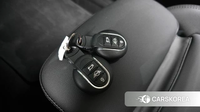 Mini Cooper id 4230985 из Кореи 22