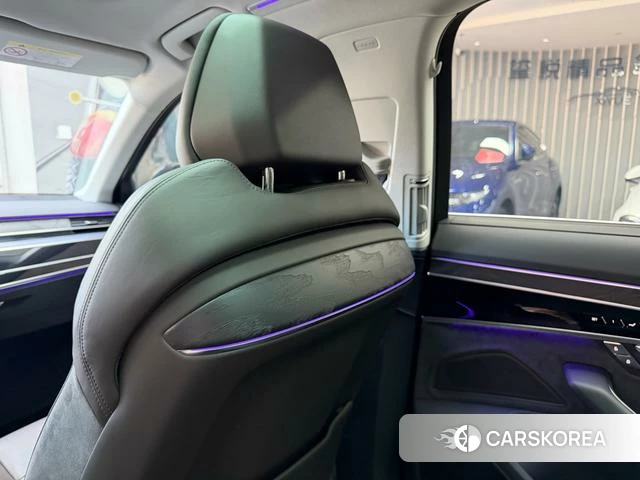 Audi A8 id 4208052 из Китая 22