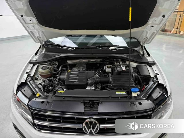 Volkswagen Bora id 4374680 из Китая 22