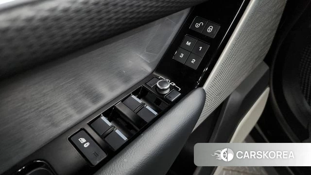 Land Rover Range Rover Velar id 4693662 из Кореи 22