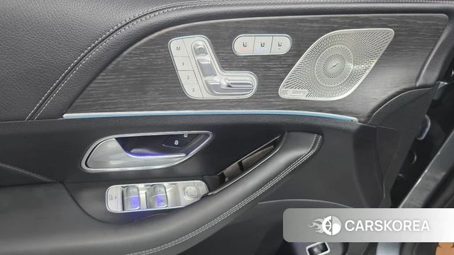 Mercedes-Benz GLS - Class X167 id 4590477 из Кореи 22