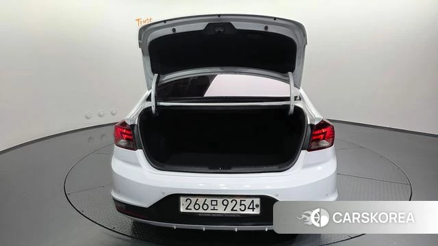 Hyundai The New Avante AD id 4551586 из Кореи 22