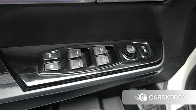 Ssangyong The New Torres id 4783119 из Кореи 22