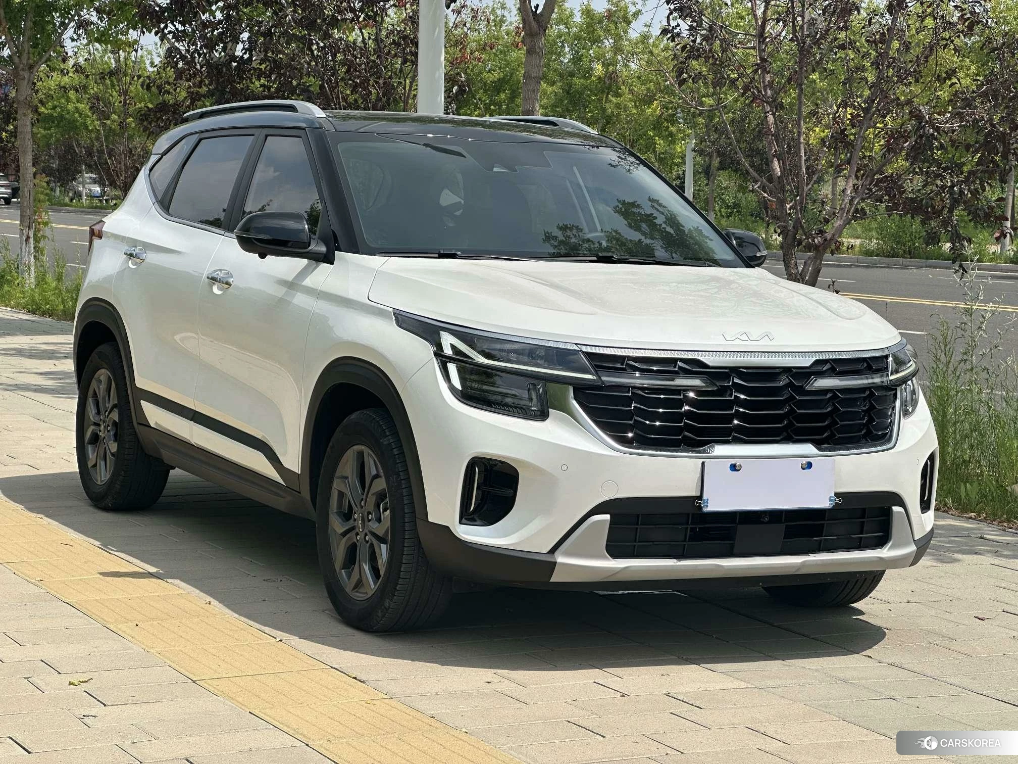 Kia Seltos id 4515081 из Китая 22