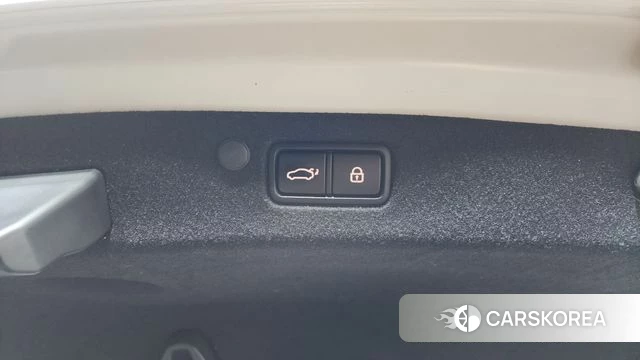 Hyundai The New Grandeur IG id 4384287 из Кореи 22