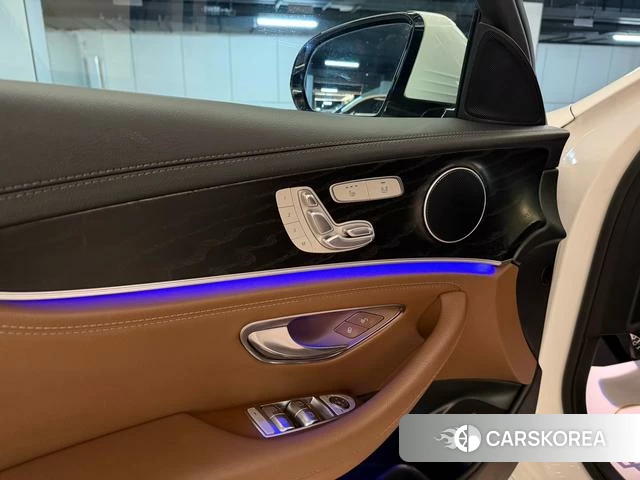 Mercedes-Benz E-class id 4208696 из Китая 22