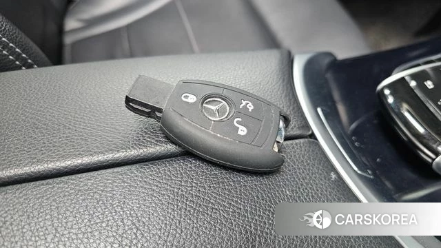Mercedes-Benz GLC-Class X253 id 4251306 из Кореи 22