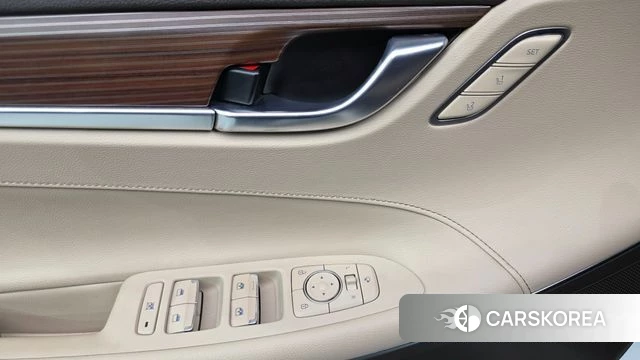 Hyundai Grandeur IG Hybrid id 4615173 из Кореи 22
