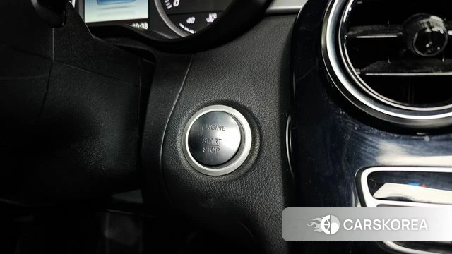 Mercedes-Benz C-Class W205 id 4225850 из Кореи 22