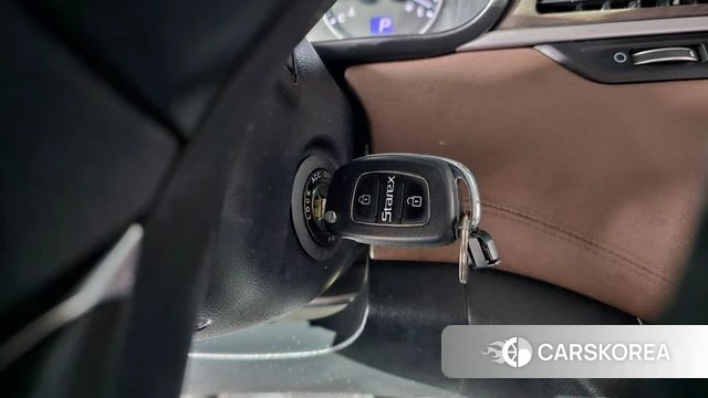 Hyundai The New Grand Starex id 4397626 из Кореи 22