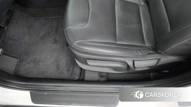 Kia Niro id 4557766 из Кореи 22