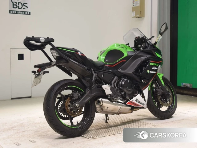 Kawasaki NINJA 650 id 3946960 из Японии 22