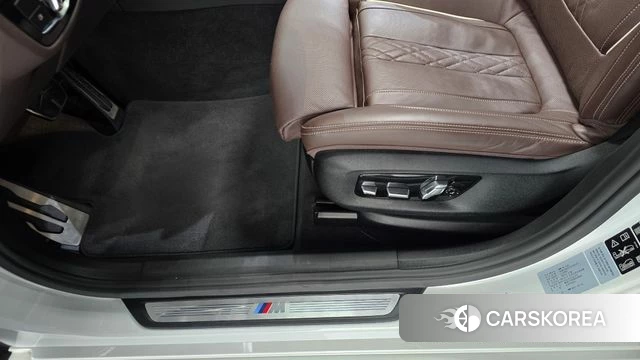BMW 6 Series GT (G32) id 4676609 из Кореи 22