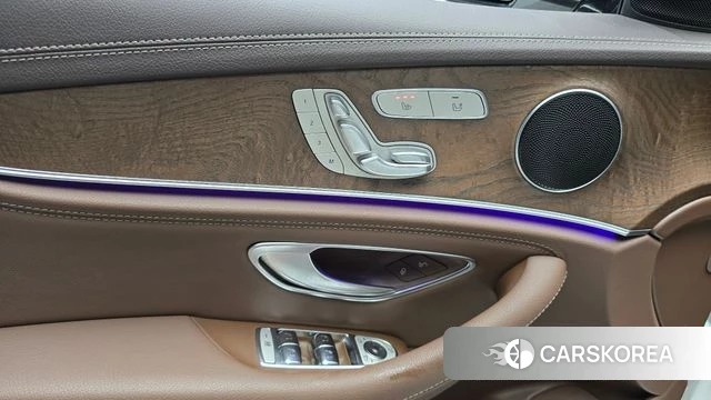 Mercedes-Benz E-Class W213 id 4568359 из Кореи 22