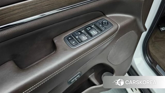 Jeep Grand Cherokee id 4203580 из Кореи 22