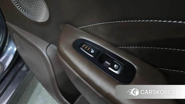 Kia Stinger Meister id 4855676 из Кореи 22