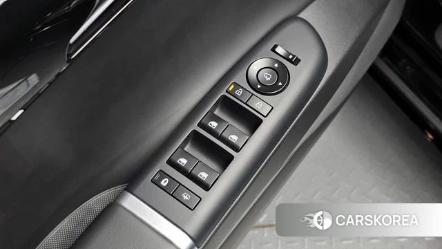Hyundai Grandeur (GN7) id 4880529 из Кореи 22