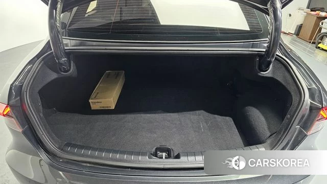 Hyundai The New Grandeur IG Hybrid id 4186832 из Кореи 22