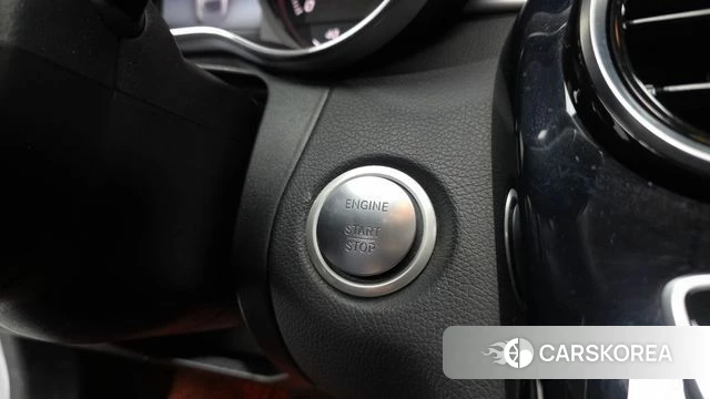 Mercedes-Benz C-Class W205 id 4188737 из Кореи 22