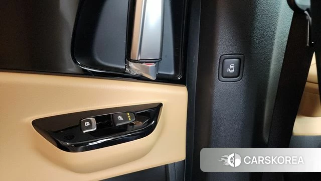 Kia Carnival 4th generation id 4481441 из Кореи 22