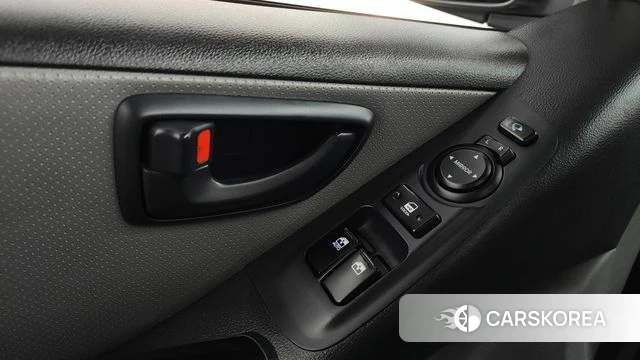 Hyundai The New Grand Starex id 4642917 из Кореи 22