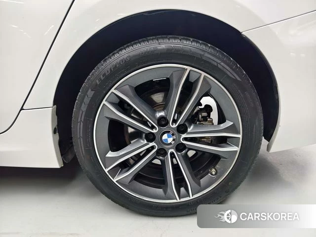 BMW 1 series id 4277143 из Китая 22