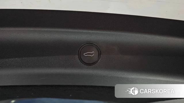 Tesla Model Y id 4682106 из Кореи 22