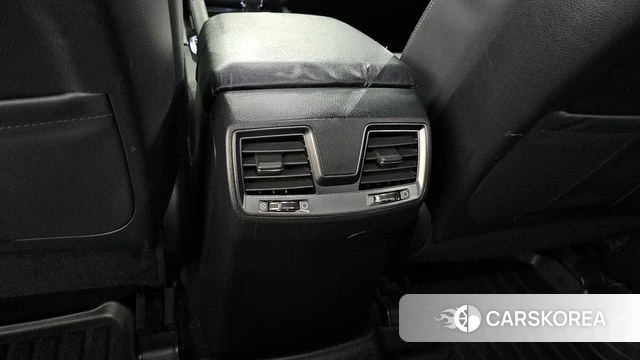 Ssangyong Rexton Sports Cannes id 4702867 из Кореи 22