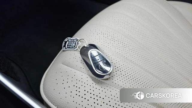 Mercedes-Benz S-Class W223 id 4506980 из Кореи 22