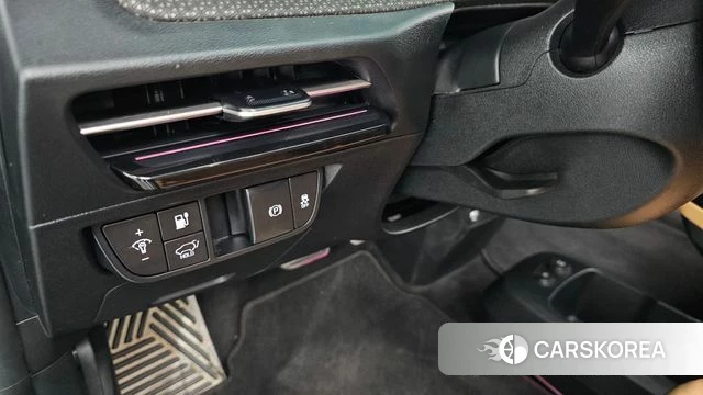 Kia EV6 id 4792970 из Кореи 22
