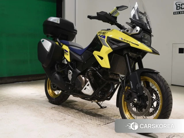 Проданный Suzuki V-STROM 1050XT 2021 из Японии, фото 3