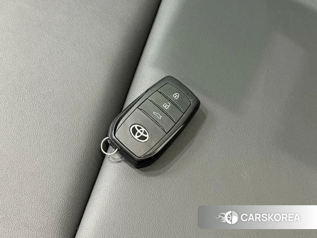 Toyota Camry id 4262258 из Китая 22