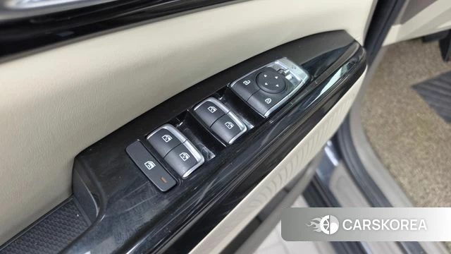 Kia Carnival 4th generation id 4688412 из Кореи 22