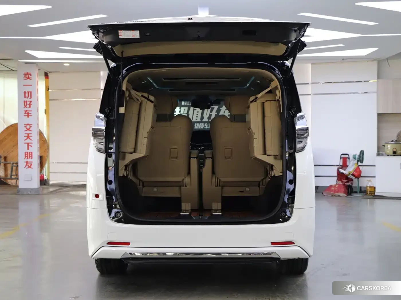 Toyota Vellfire id 4681228 из Китая 22