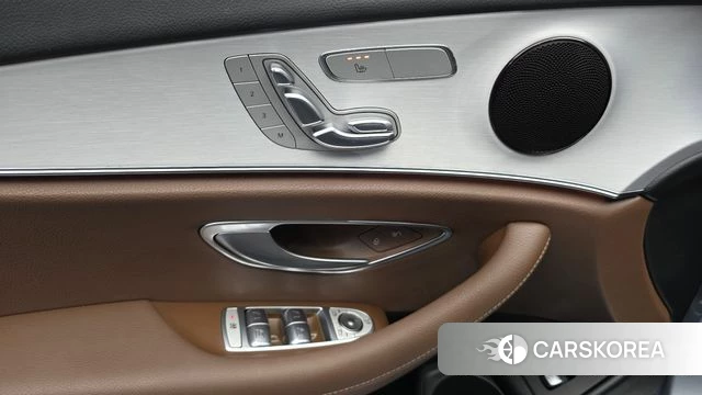 Mercedes-Benz E-Class W213 id 4646649 из Кореи 22