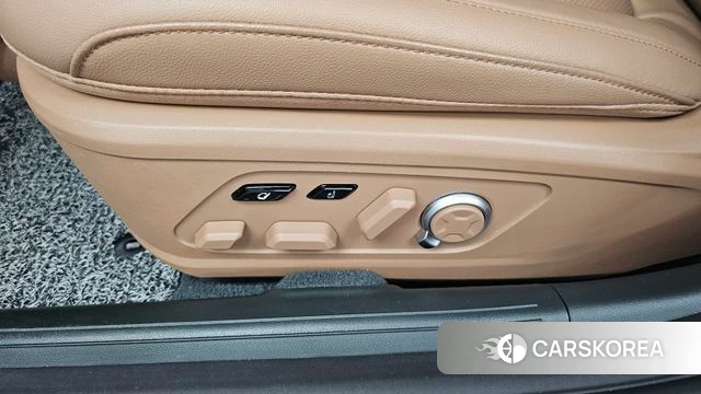 Hyundai Grandeur (GN7) id 4488443 из Кореи 22