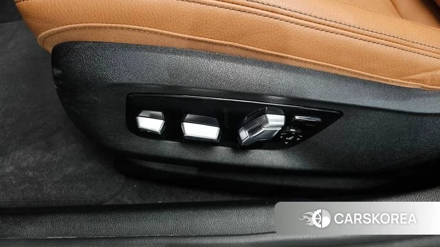 BMW 5 Series (G30) id 4917645 из Кореи 22