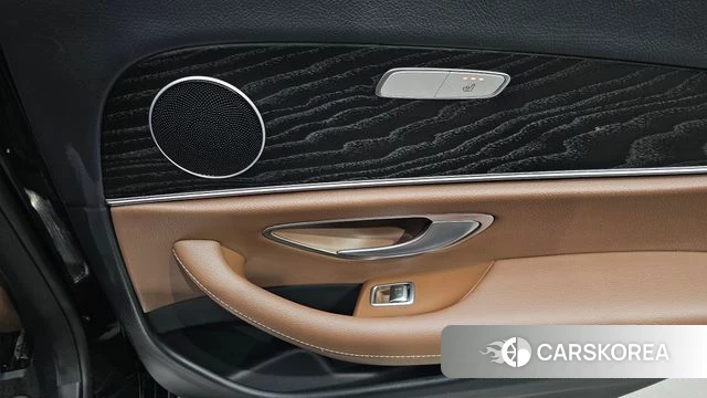 Mercedes-Benz E-Class W213 id 4834717 из Кореи 22