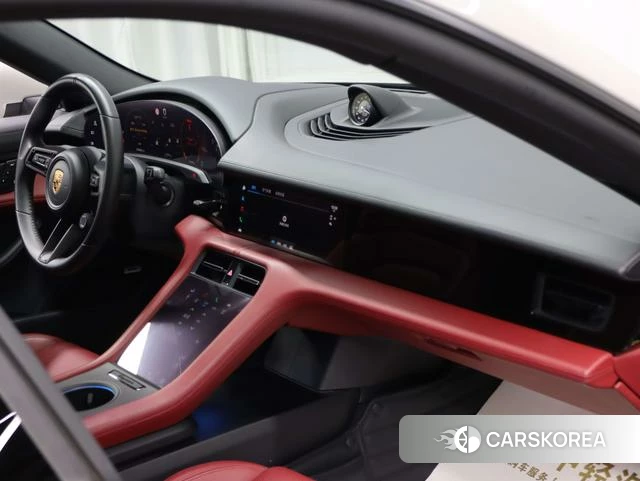 Porsche Taycan id 3969203 из Китая 22