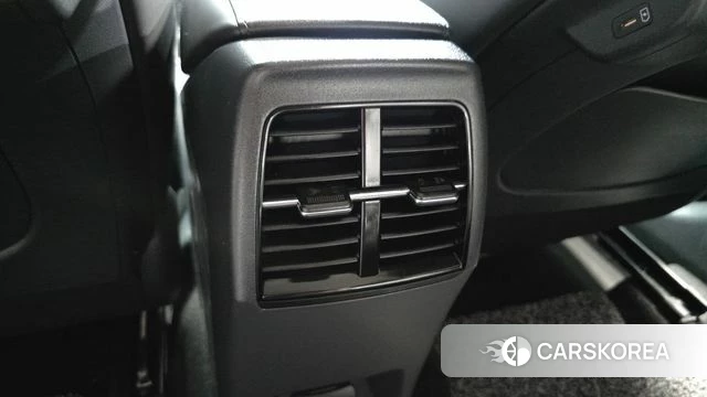 Kia Di Ol Nu Niro id 4942587 из Кореи 22