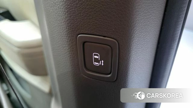 Kia Carnival 4th generation id 4231855 из Кореи 22