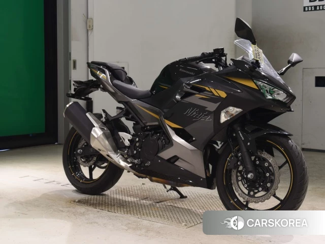 Проданный Kawasaki NINJA 400 2023 из Японии, фото 4